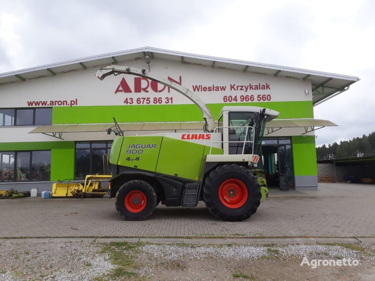 حصادة الأعلاف Claas JAGUAR 900 4x4