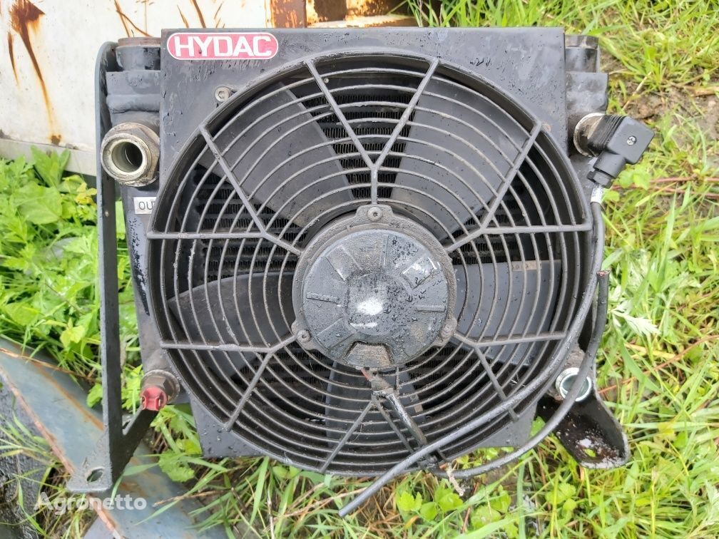 مبرد زيت المحرك HYDAC لـ آلة الحش SMA Rousseau